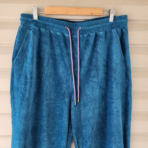 Matilda Jane blue textured crop pants - Picture 3 of 12